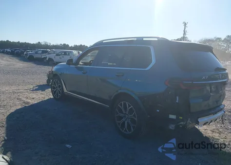 2024 BMW X7 xDrive40I z USA, uszkodzony, nr VIN 5UX23EM02R9T70526